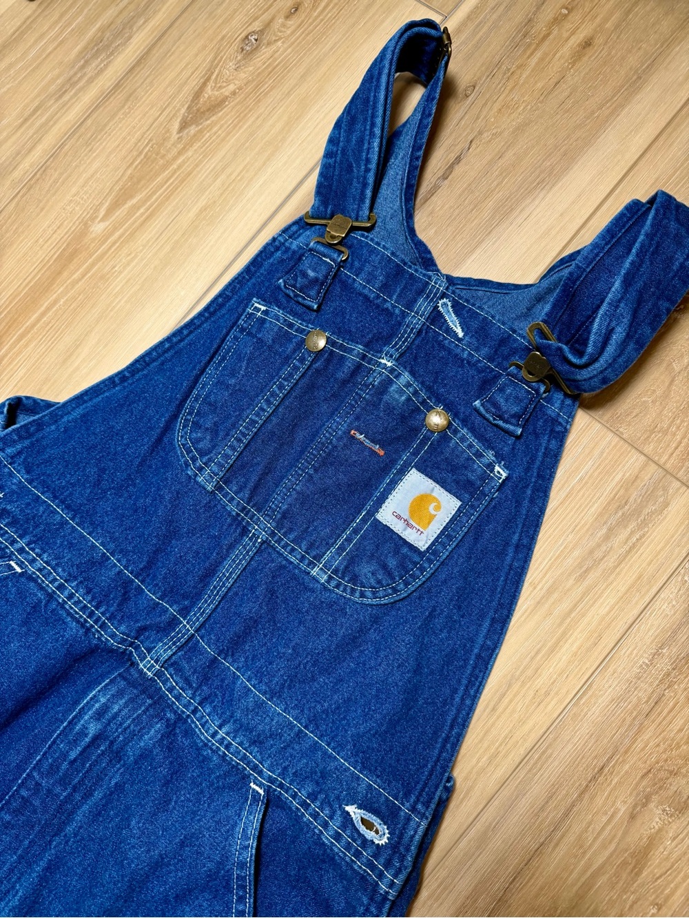 Carhartt Men’s Blue Denim Overalls with Front Pocket size 32/32 - Picture 1 of 4